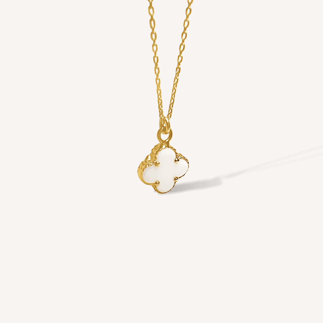 Cartie Gold Pendant & Necklace